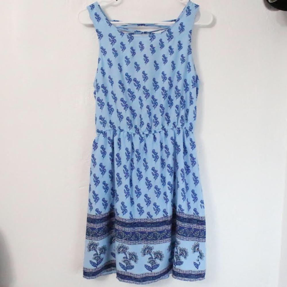 Forever 21 Blue Paisley Dress